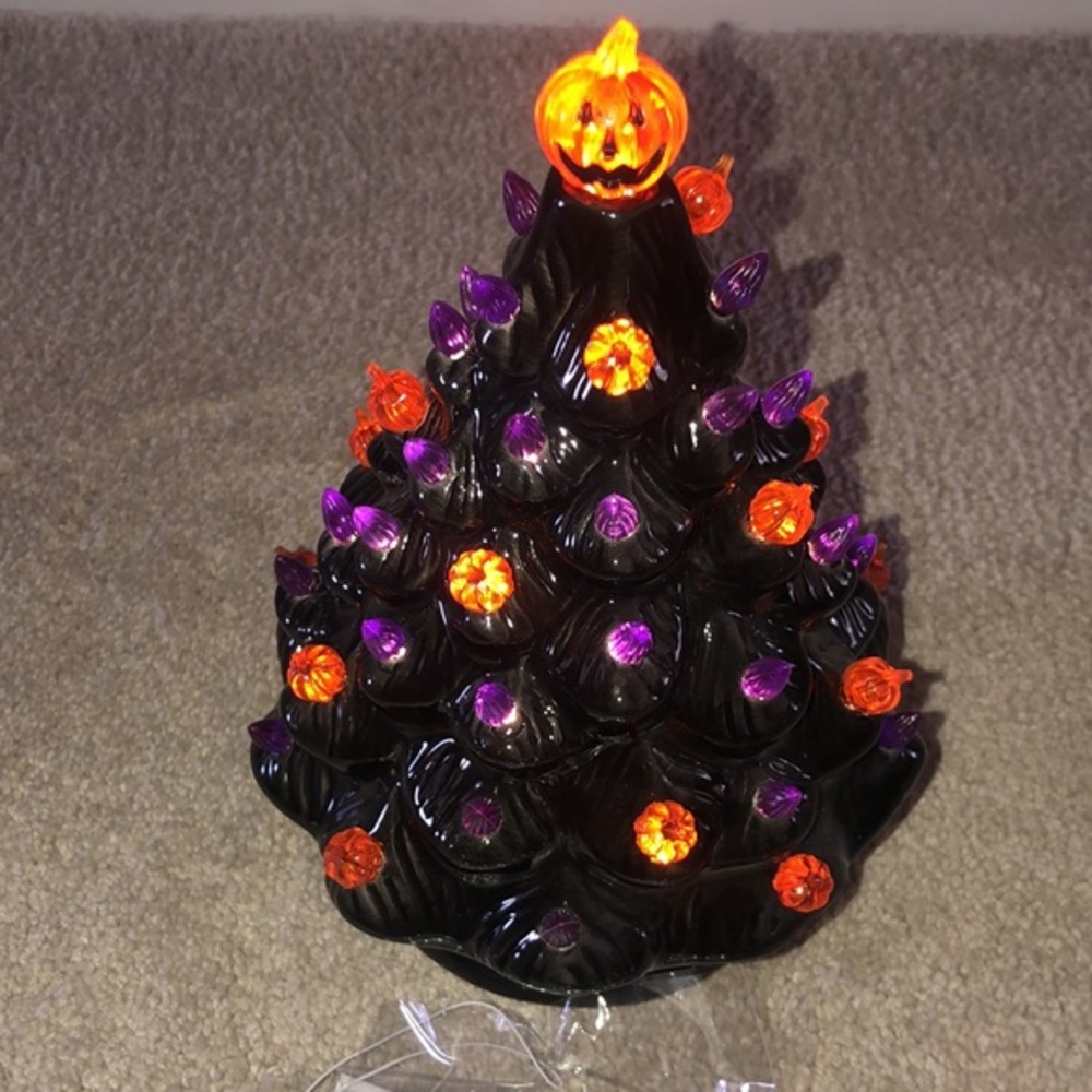 7.8” Ceramic light up Halloween Tree Battery Operated with sound Black‎ Orange